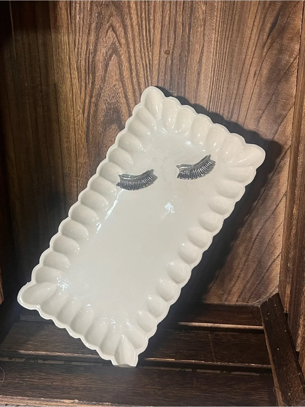 Metal Eyelash Accent Tray - White
